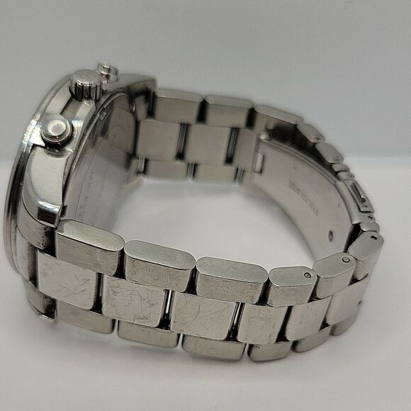 Michael Kors MK5290 Men's Silver Stainless Steel Analog Dial Quartz Watch AM518 - Picture 9 of 11